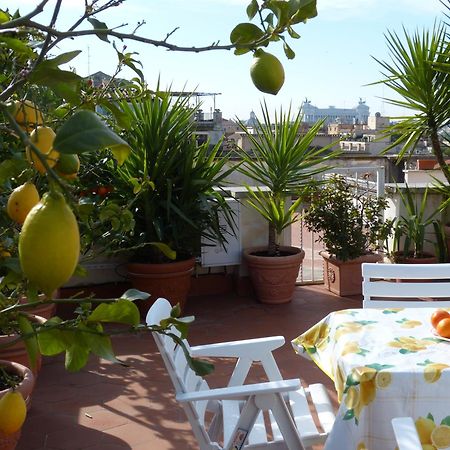 Apartment Spanish Steps With Panoramic Roof-Terrace Řím Exteriér fotografie